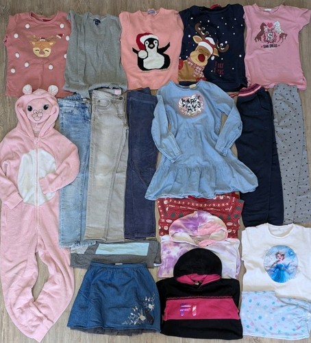 Bekleidungspaket mit marken - bekleidungspaket,